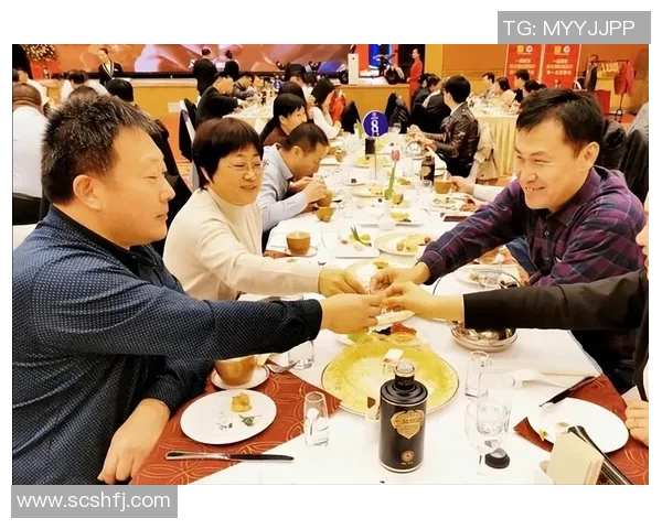 足球明星们的酒桌趣事揭秘他们最爱的酒品与饮酒习惯