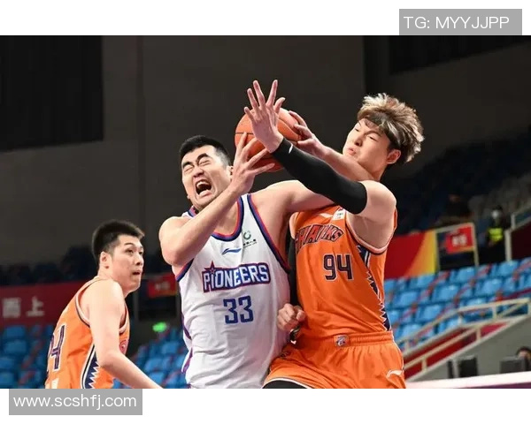 上海篮球队在世锦赛中的辉煌历程与突破之路全景回顾 上海篮球队在世锦赛中的辉煌历程与突破之路全景回顾