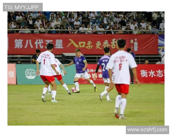 足球明星回馈故乡积极援助家乡发展助力青少年成长 足球明星回馈故乡积极援助家乡发展助力青少年成长